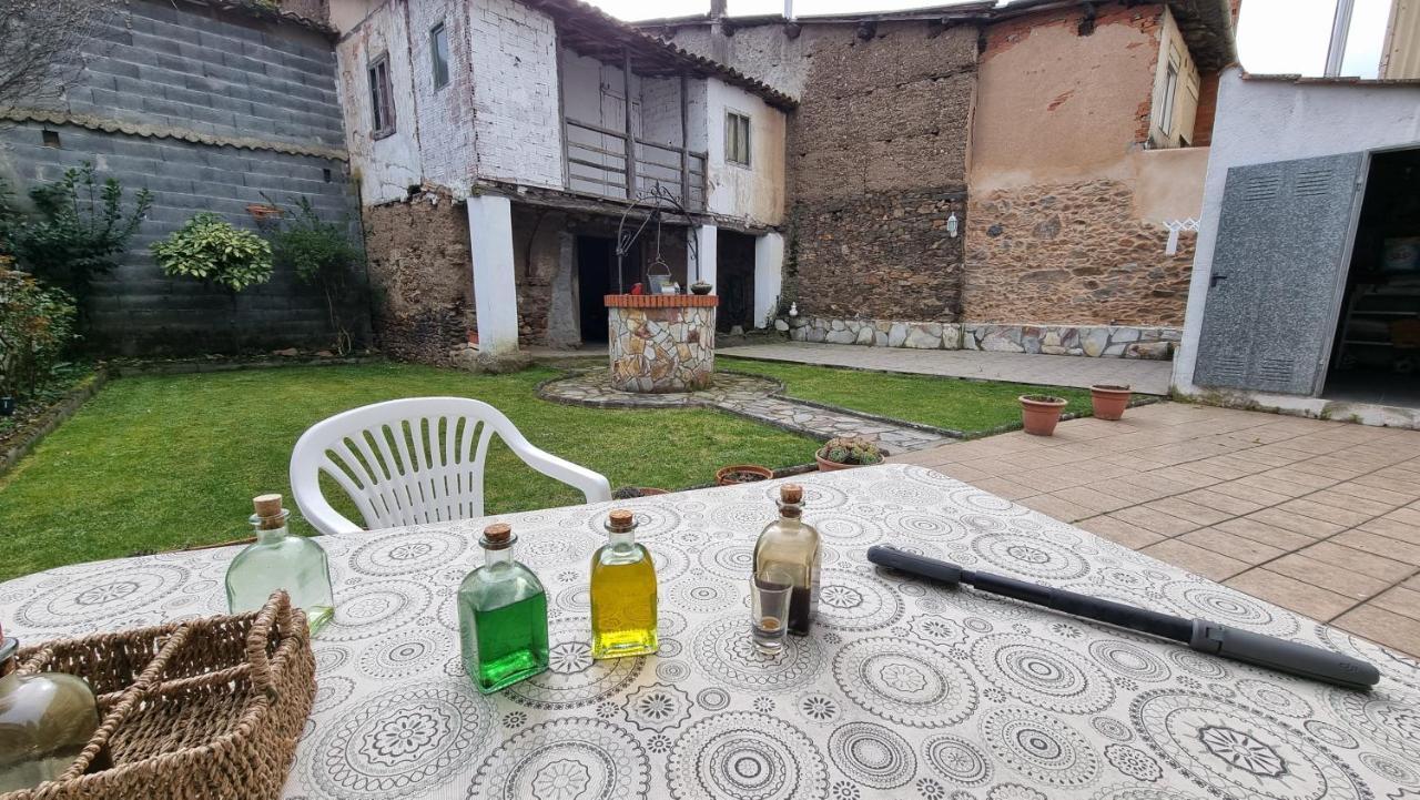 Mirador Del Castillo 蒙福特·德·莱蒙斯 外观 照片